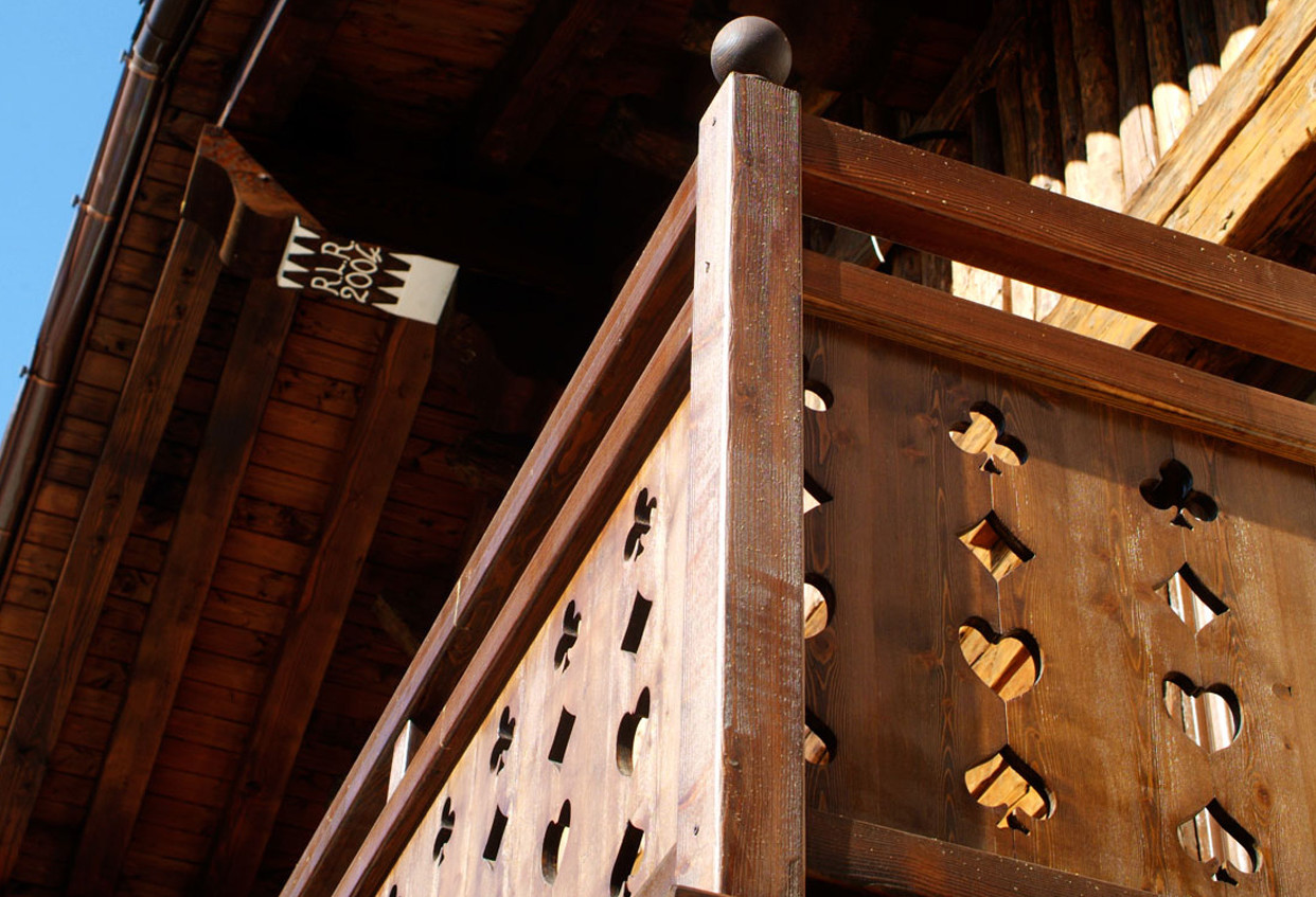 Balconate